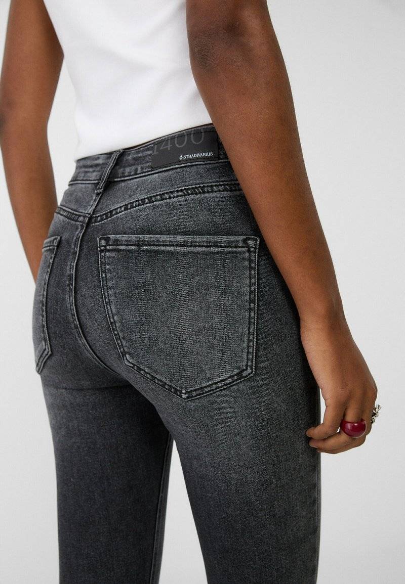 Stradivarius Stradivarius Jeans Skinny Fit - black denim Günstig kaufen