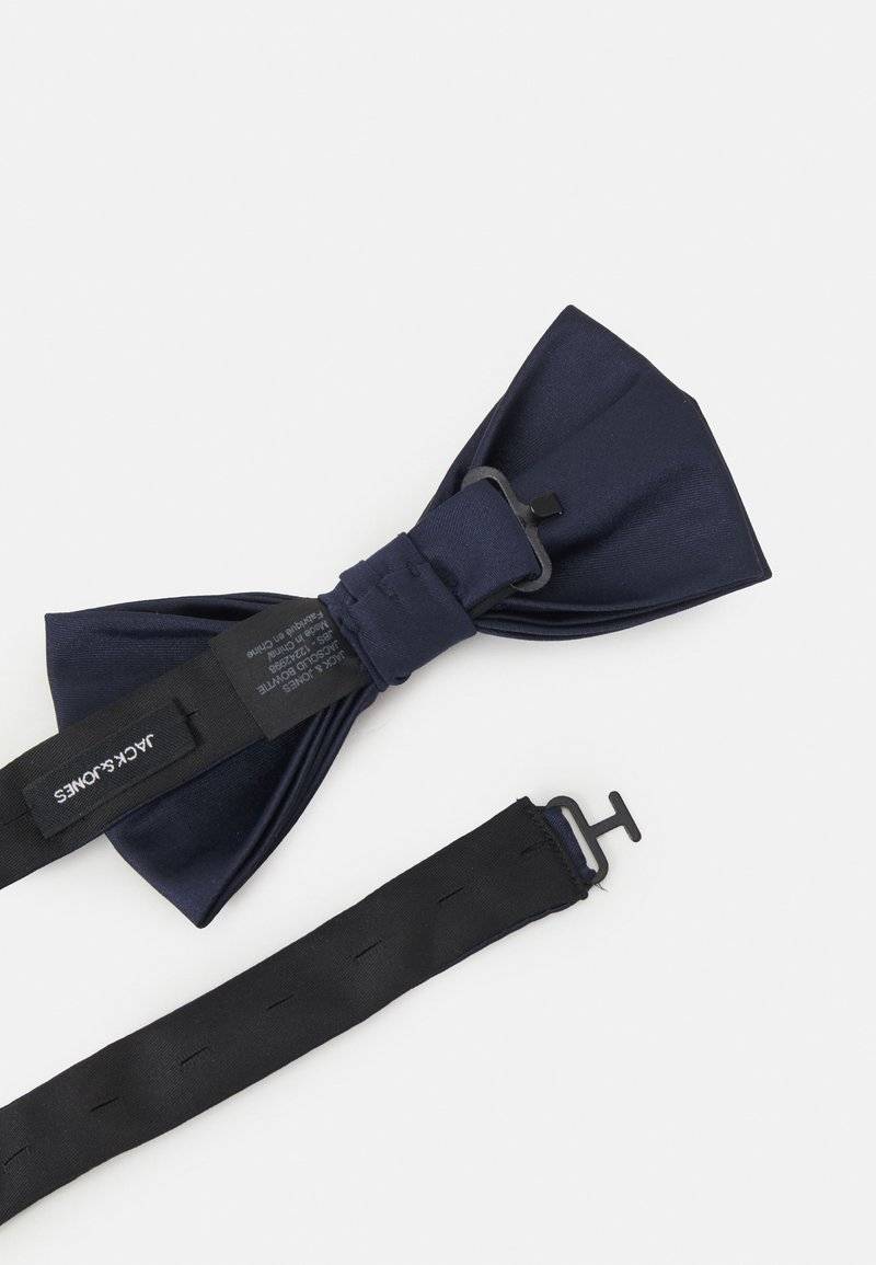 Jack & Jones Jack & Jones JACSOLID - Bow tie - navy blazer Großer Ausverkauf
