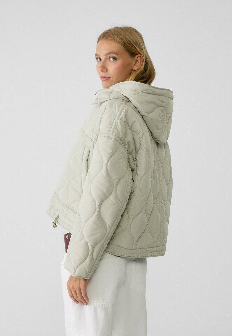 Stradivarius Stradivarius PUFFER - Winter jacket - white Heißer Verkauf