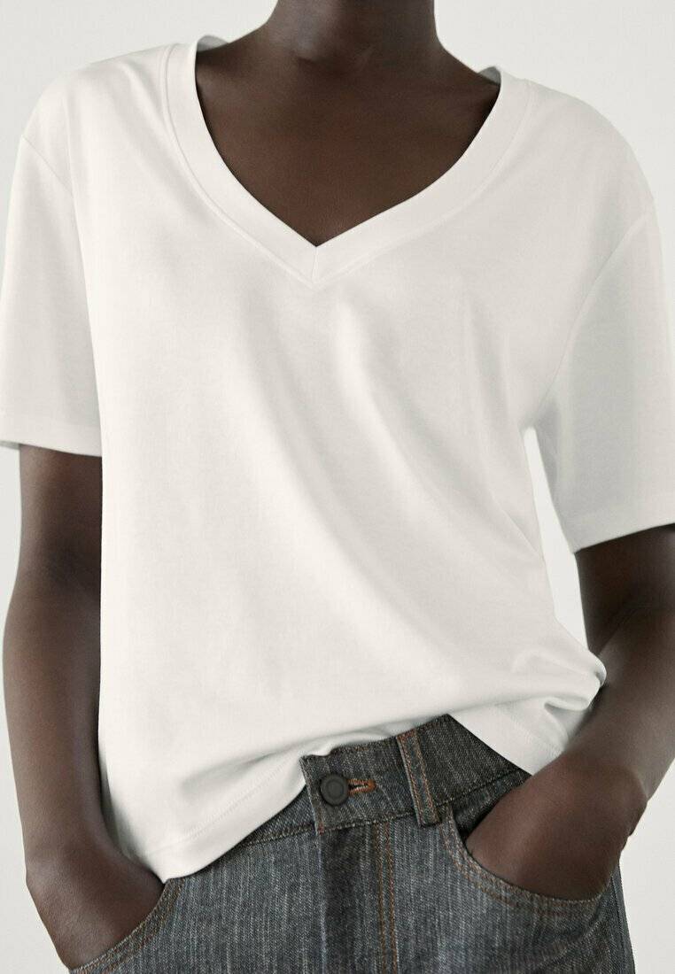 Massimo Dutti Massimo Dutti V-NECK - Basic T-shirt - white Top Angebot