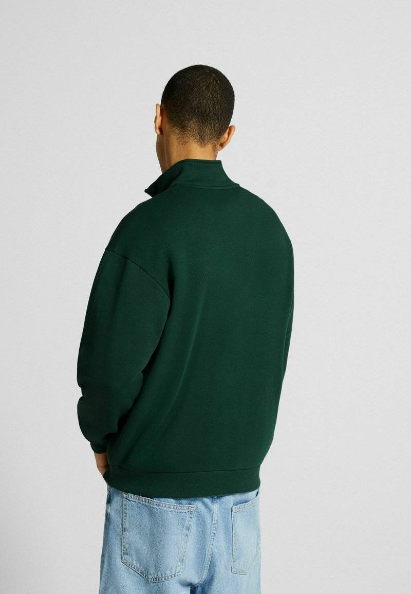 Bershka Bershka HIGH NECK - Sweatshirt - dark green Neuheiten