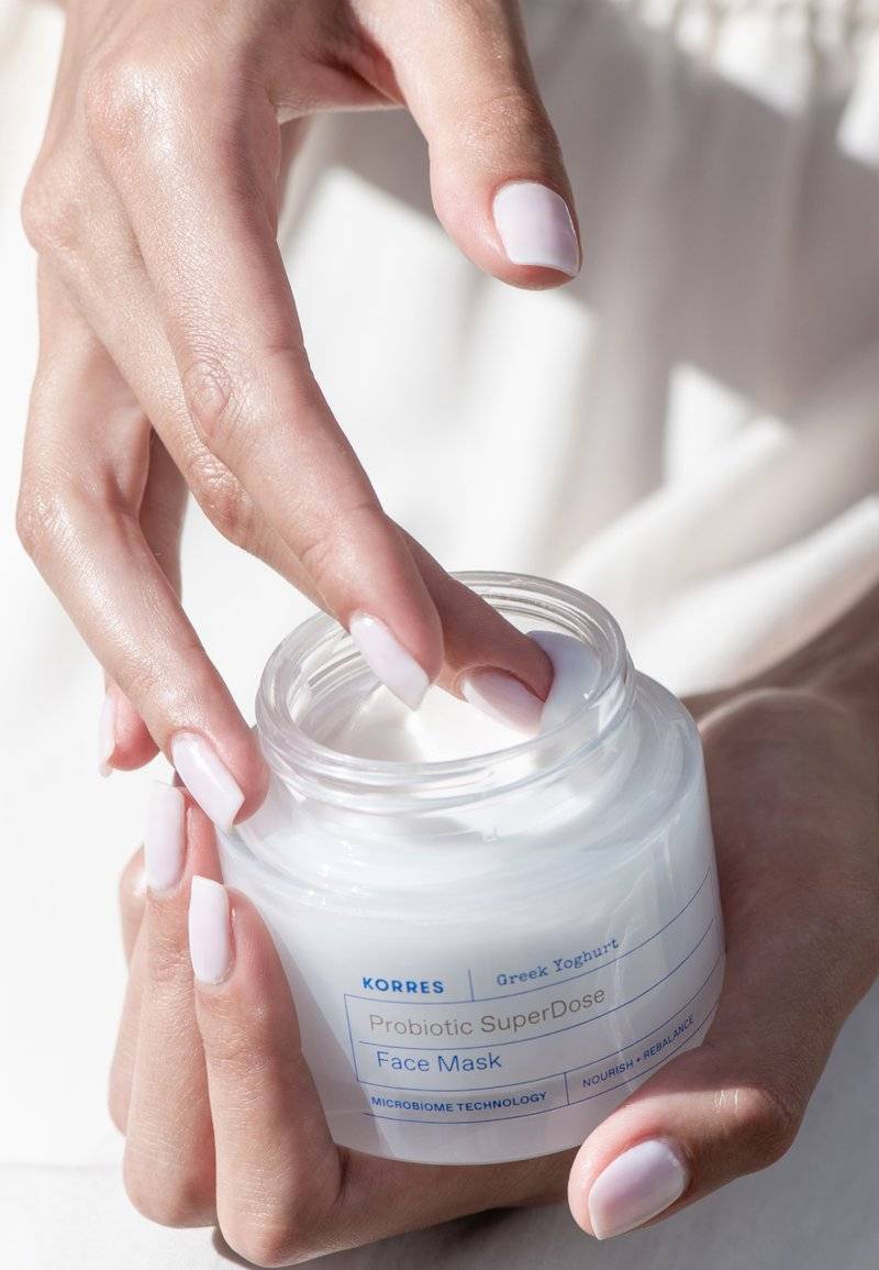 KORRES KORRES YOGHURT HYDRA-BIOME FACE MASK - Face mask Letzter Tag