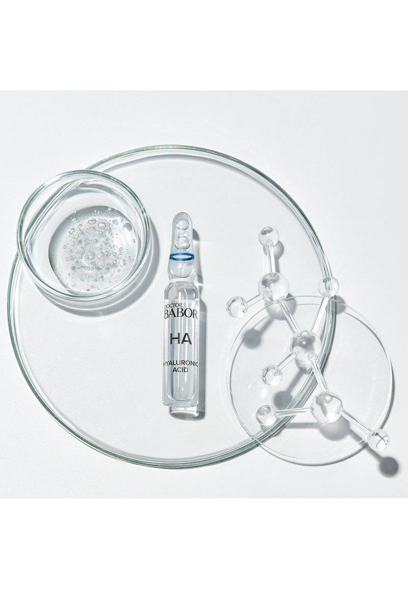 BABOR BABOR HYALURONIC ACID AMPOULE - Serum Auslauf