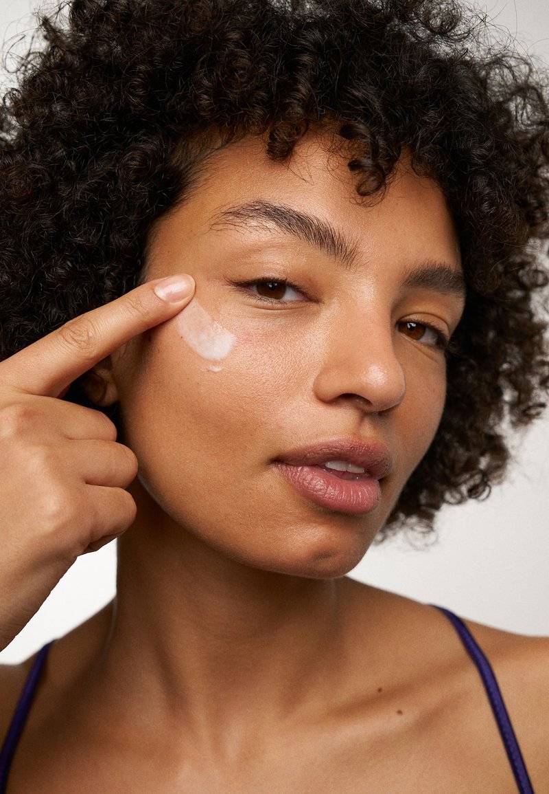 Skin1004 Skin1004 SKIN1004 MADAGASCAR CENTELLA PROBIO-CICA ENRICH CREAM - Face cream Verkauf