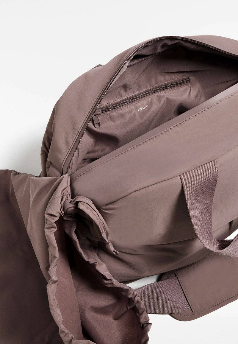 OYSHO OYSHO WITH FLAP POCKET - Sports bag - pink Günstig kaufen