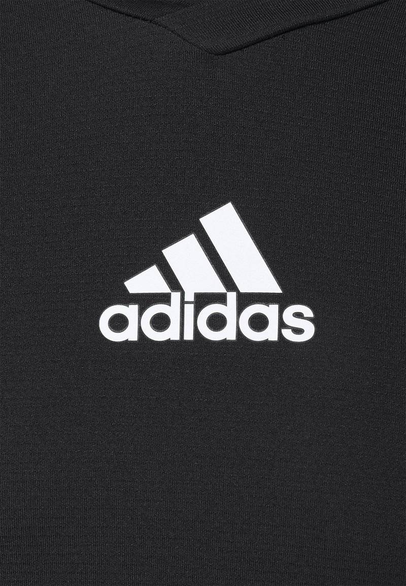 adidas Performance adidas Performance TEAM BASE TEE - Undershirt - black Begrenztes Angebot