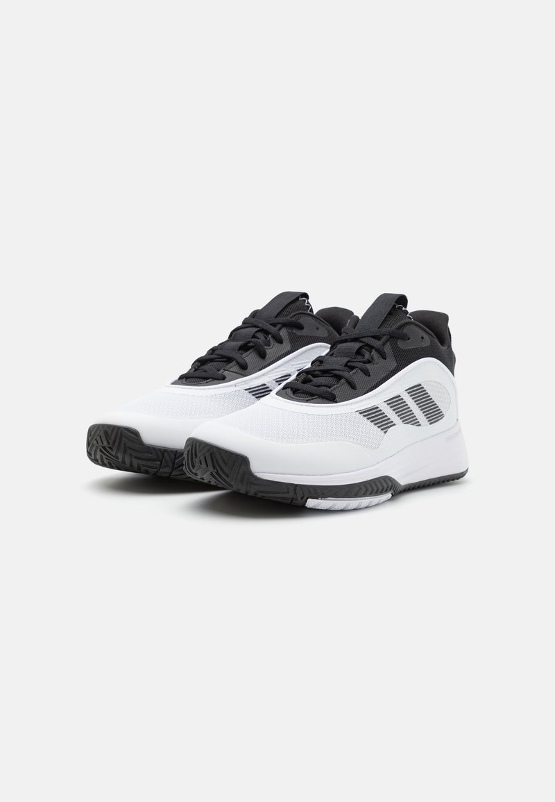 adidas Performance adidas Performance OWNTHEGAME 3.0 - Basketball shoes Exklusivangebot