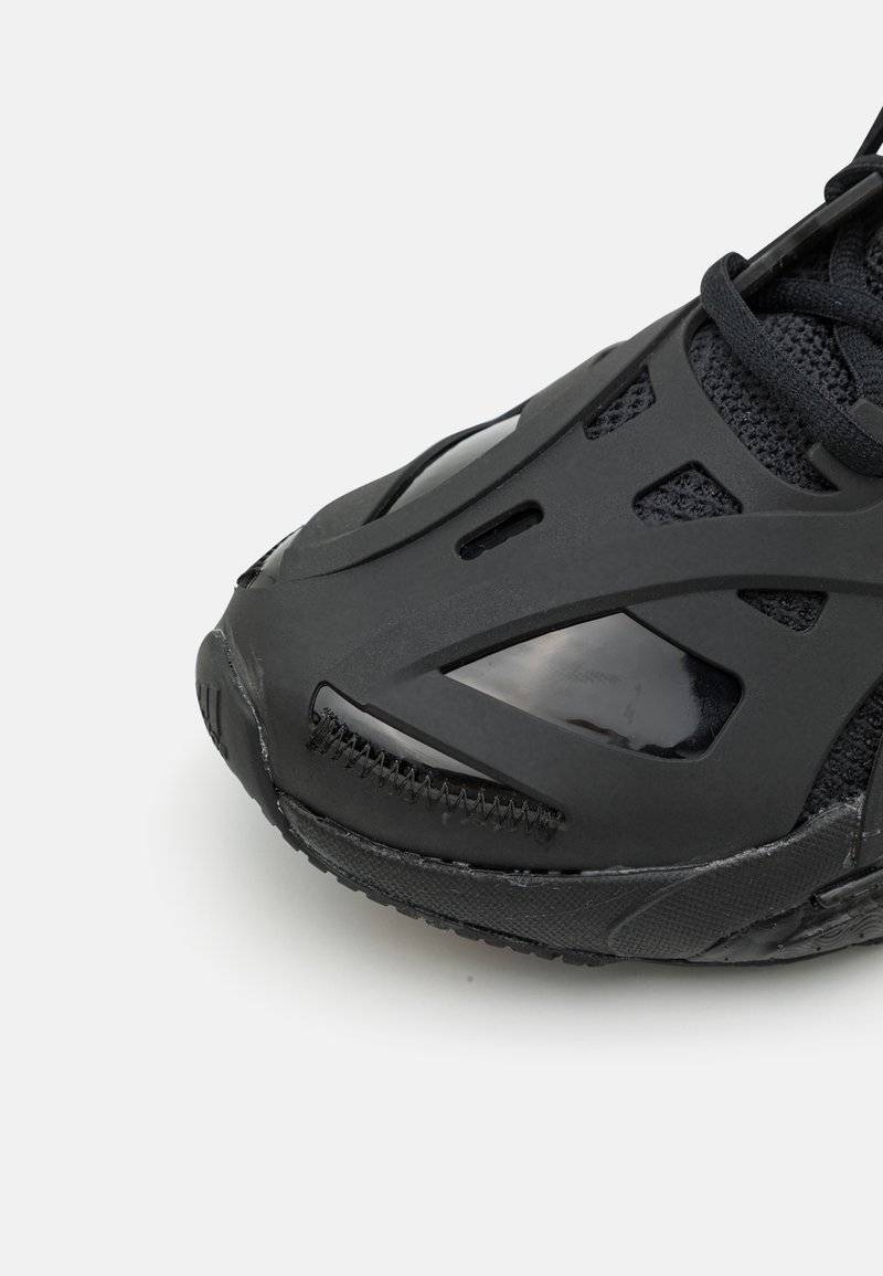 adidas by Stella McCartney adidas by Stella McCartney ADIDAS BY STELLA MCCARTNEY SOLAR GLIDE - Competition running shoes - core black Black Friday