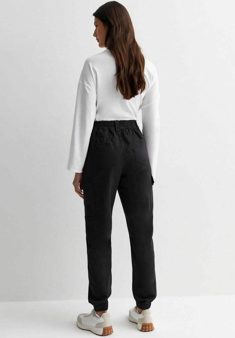 New Look New Look Cuffed Cargo - Chinos - black Riesige Rabatte