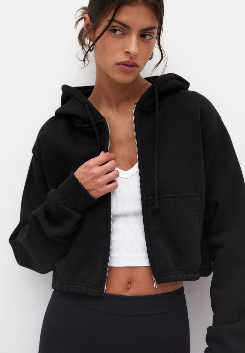 PULL&BEAR PULL&BEAR CROPPED - Zip-up sweatshirt - black Super Sparpreis