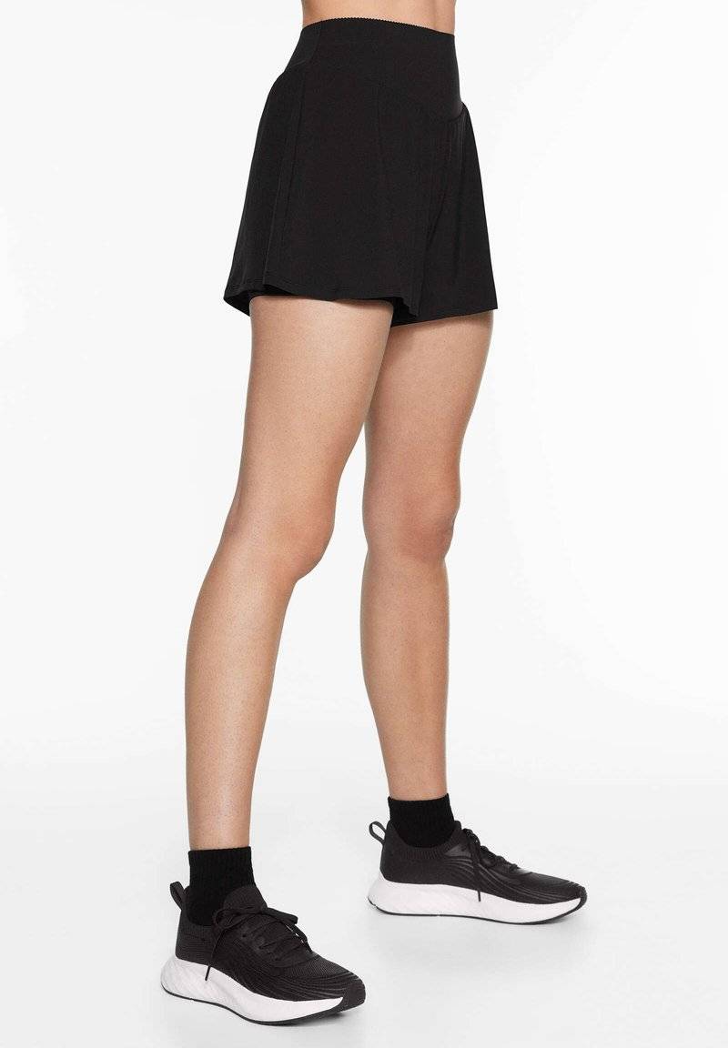 OYSHO OYSHO COMPRESSIVE - Sports shorts - black Auslauf