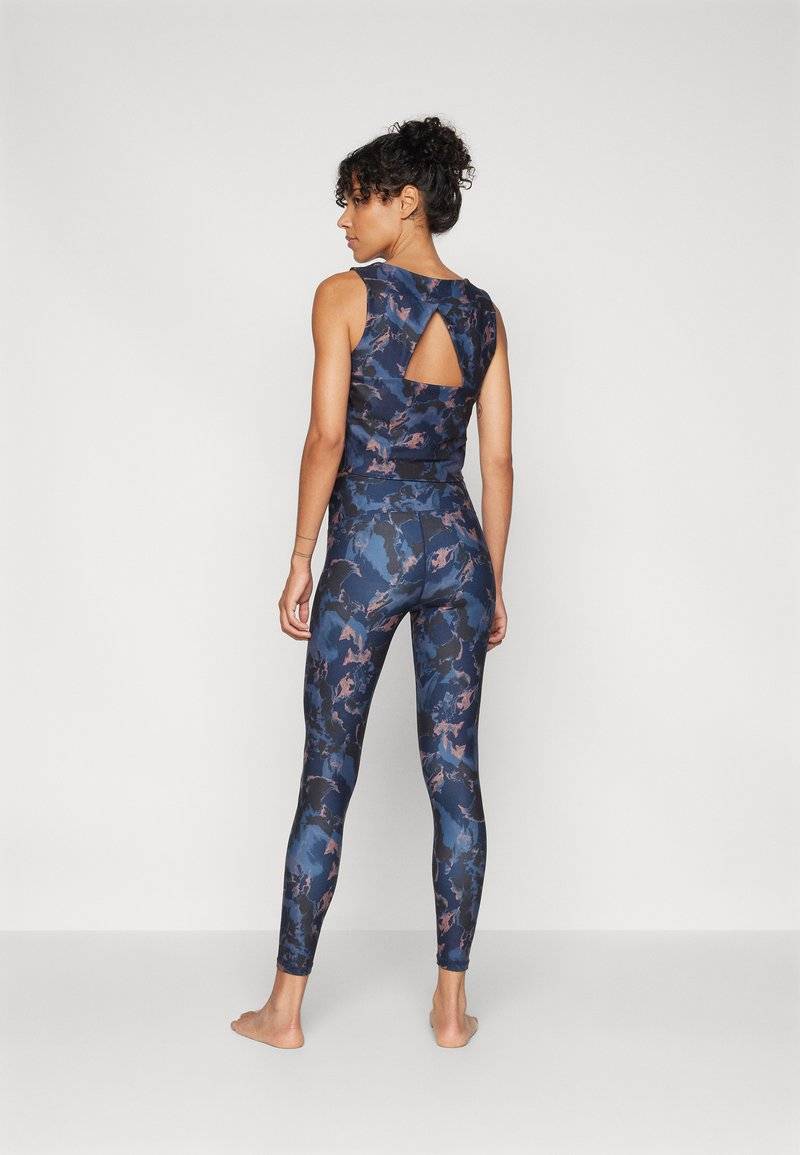 ONLY Play ONLY Play ONPJAM-2-SKY - Leggings Flash Sale