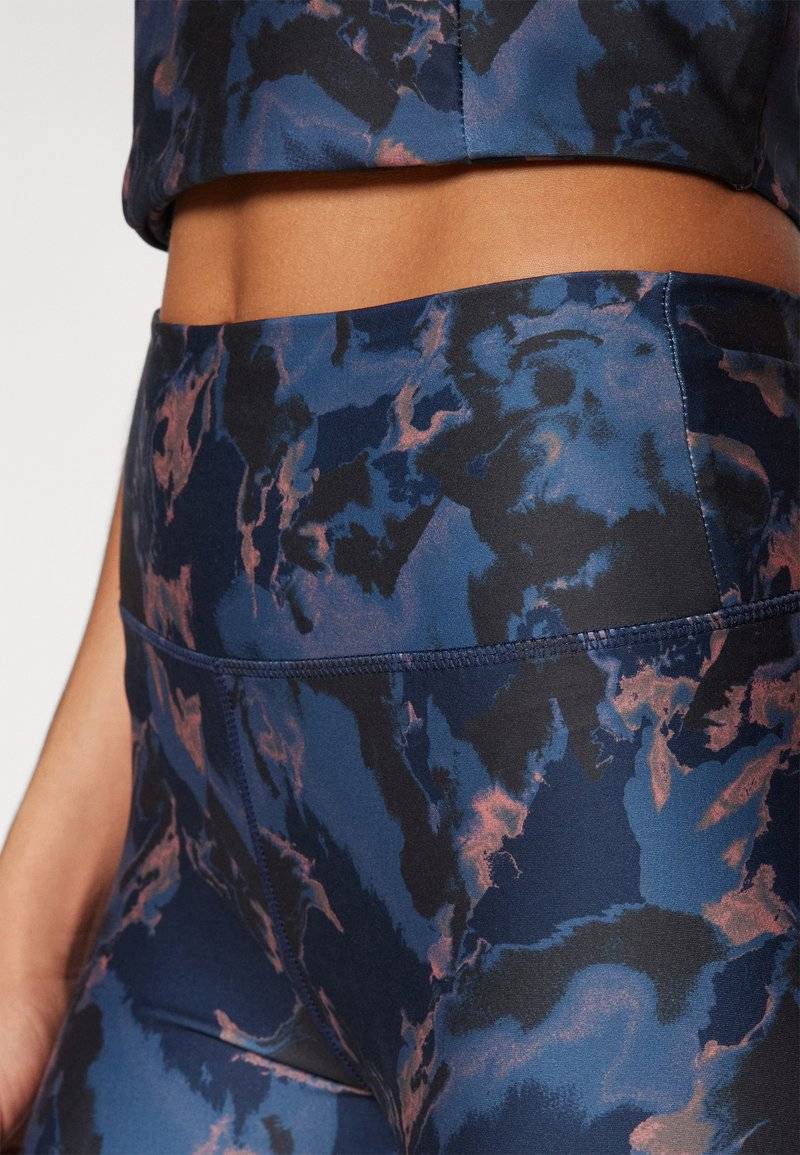 ONLY Play ONLY Play ONPJAM-2-SKY - Leggings Flash Sale